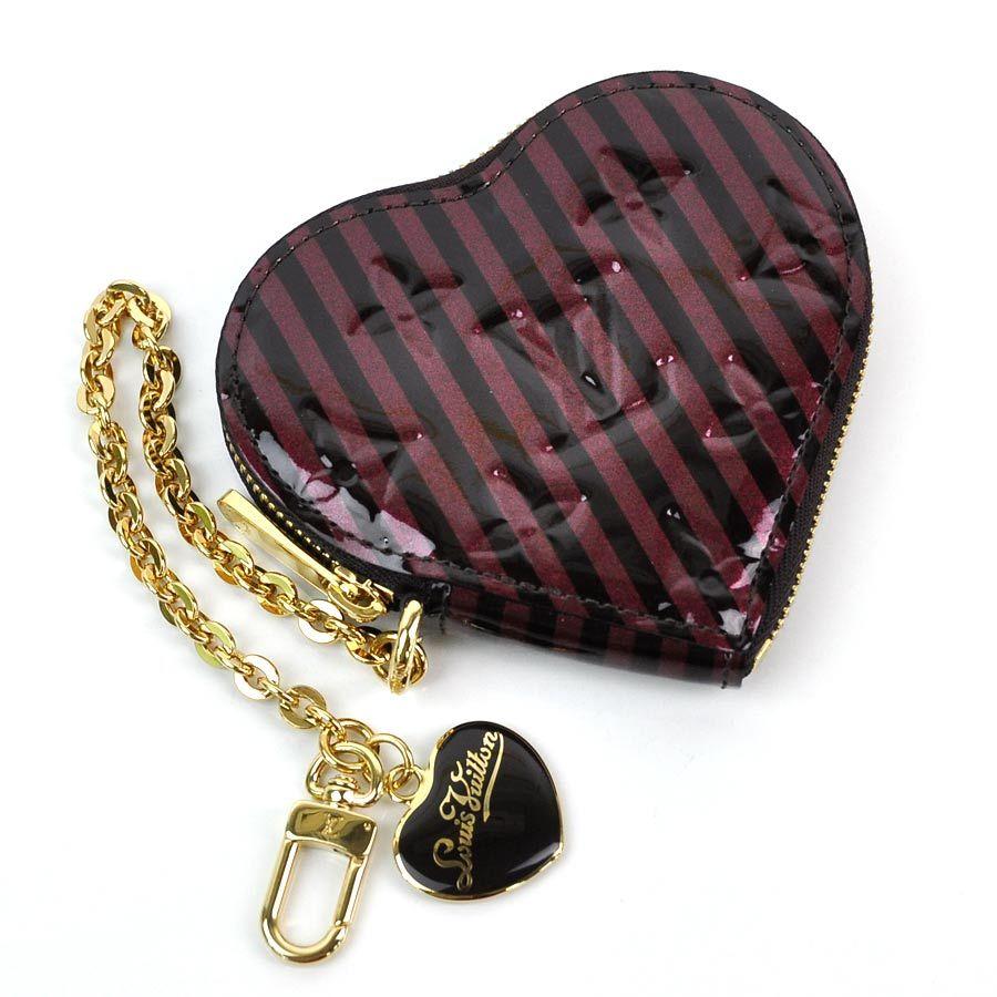 ルイヴィトンアマラントハート型コインケース