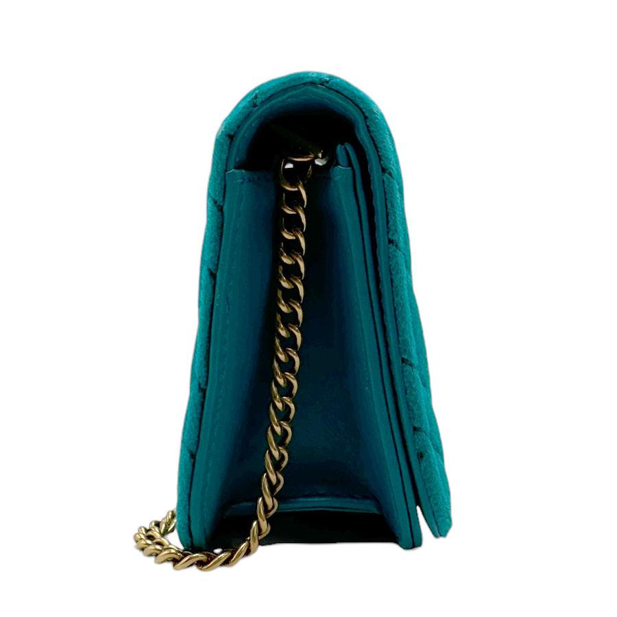 GUCCI（グッチ） 斜め掛けショルダーバッグ GGマーモント ベルベット