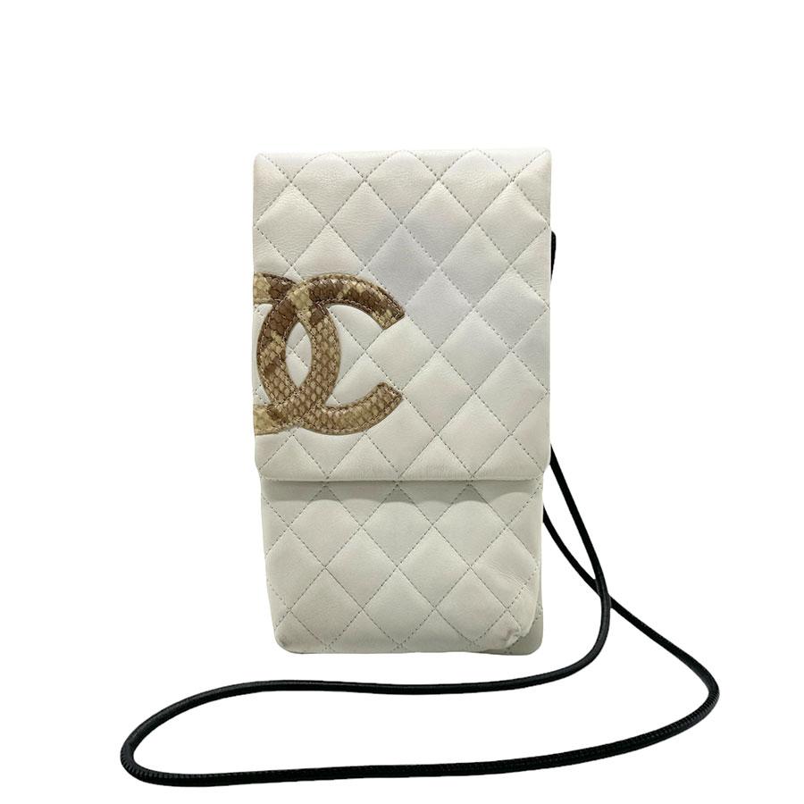 CHANEL（シャネル）のヴィンテージショルダーバッグ、ホワイトラムスキン CHANEL（シャネル） ショルダーバッグ ラムスキン ホワイト : ブランド