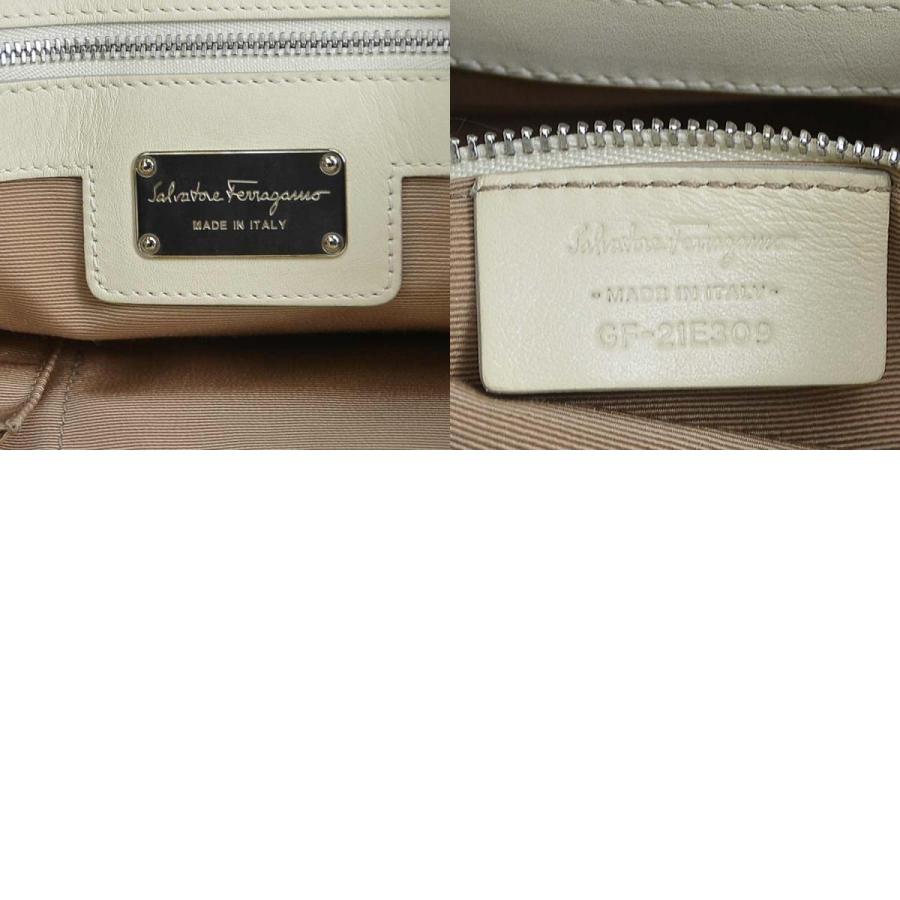 サルヴァトーレフェラガモ Salvatore Ferragamo ハンドバッグ