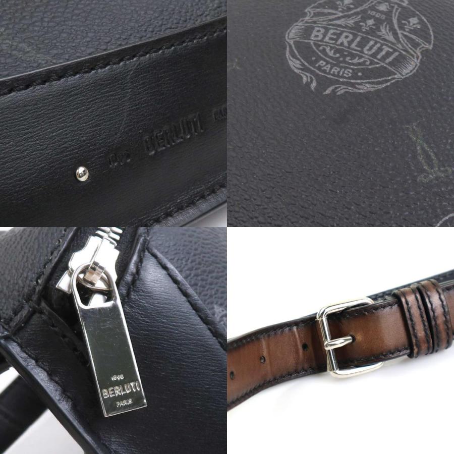 ベルルッティ Berluti ボディバッグ アイル メッセンジャーバッグ