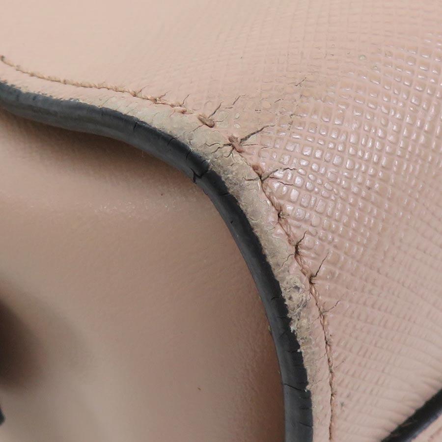 PRADA（プラダ） ショルダーバッグ レザー ピンクベージュ : ブランド