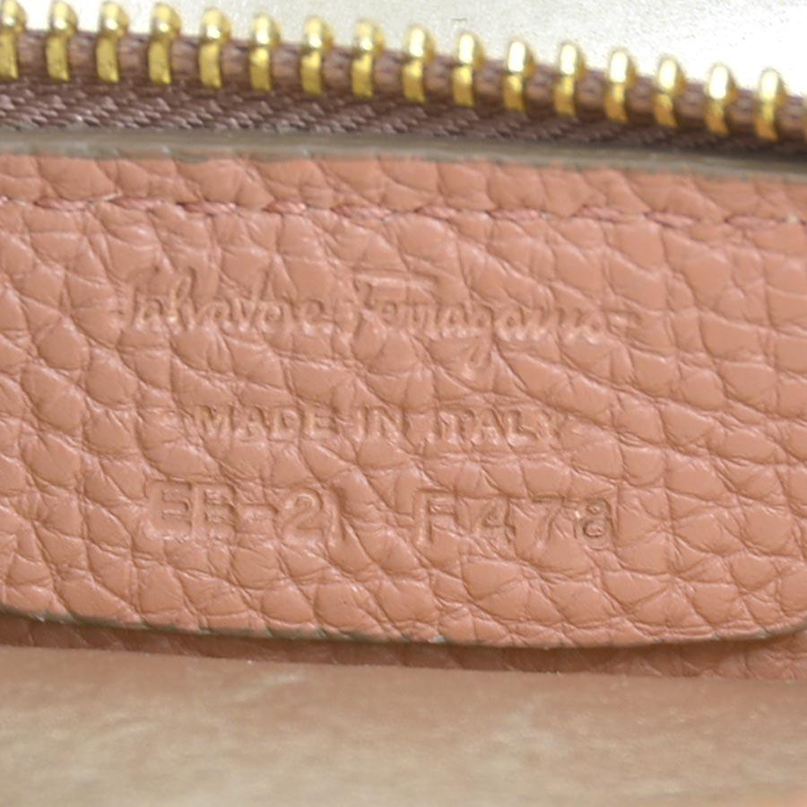 サルヴァトーレフェラガモ Salvatore Ferragamo ハンドバッグ