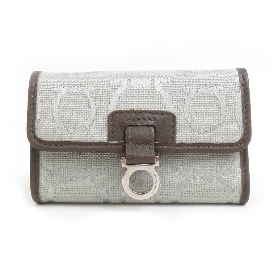 Salvatore Ferragamo グレー キーケース Salvatore Ferragamo 6