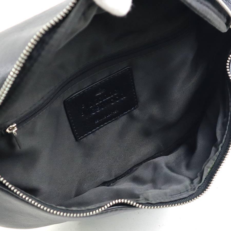 ヴィヴィアンウエストウッド Vivienne Westwood ウエストバッグ ボディ