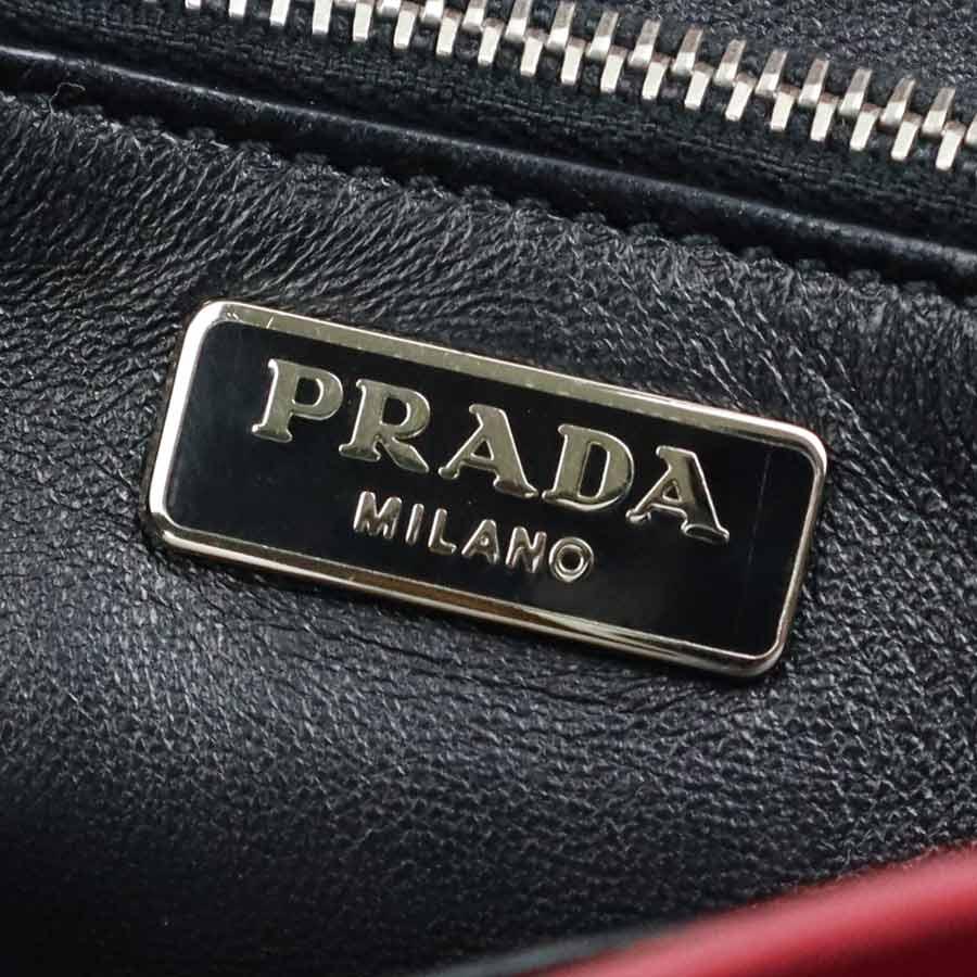 プラダ PRADA ショルダーバッグ レザー ピンク 【公式通販】