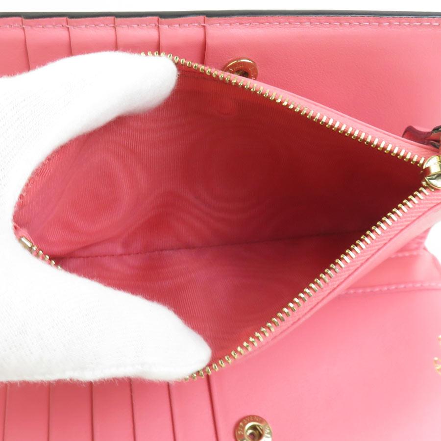 ヴァレンティノ ガラヴァーニ Valentino Garavani 二つ折り長財布