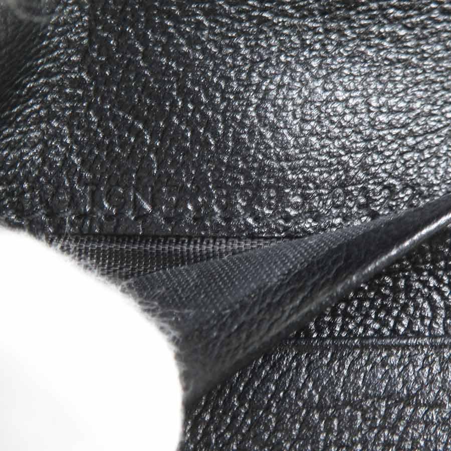 イヴ サンローラン YVES SAINT LAURENT 二つ折り財布 レザー ブラック レディース 送料無料【中古】 r11117i Yves Saint Laurent（イヴ・サンローラン） イヴ サンローラン 二