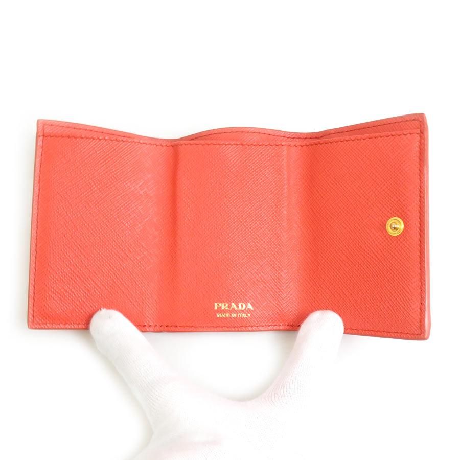 PRADA（プラダ） 三つ折り財布 レザー オレンジ : ブランドバリュー