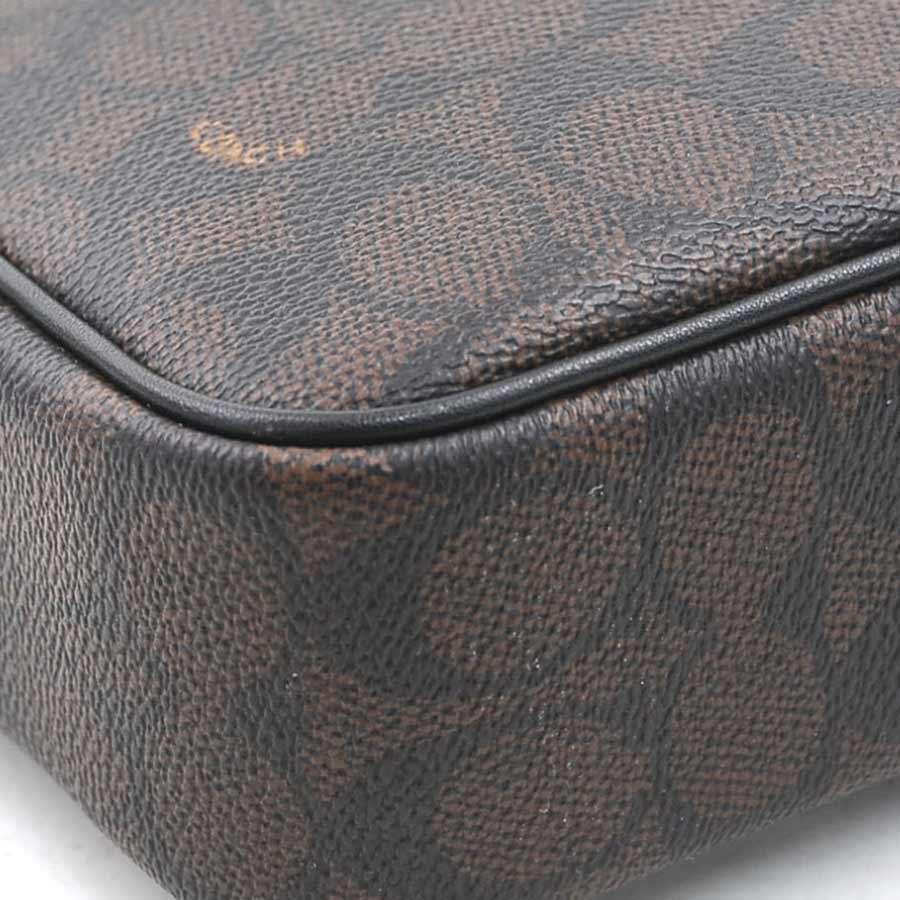 COACH（コーチ） ショルダーバッグ シグネチャー レザー ブラック