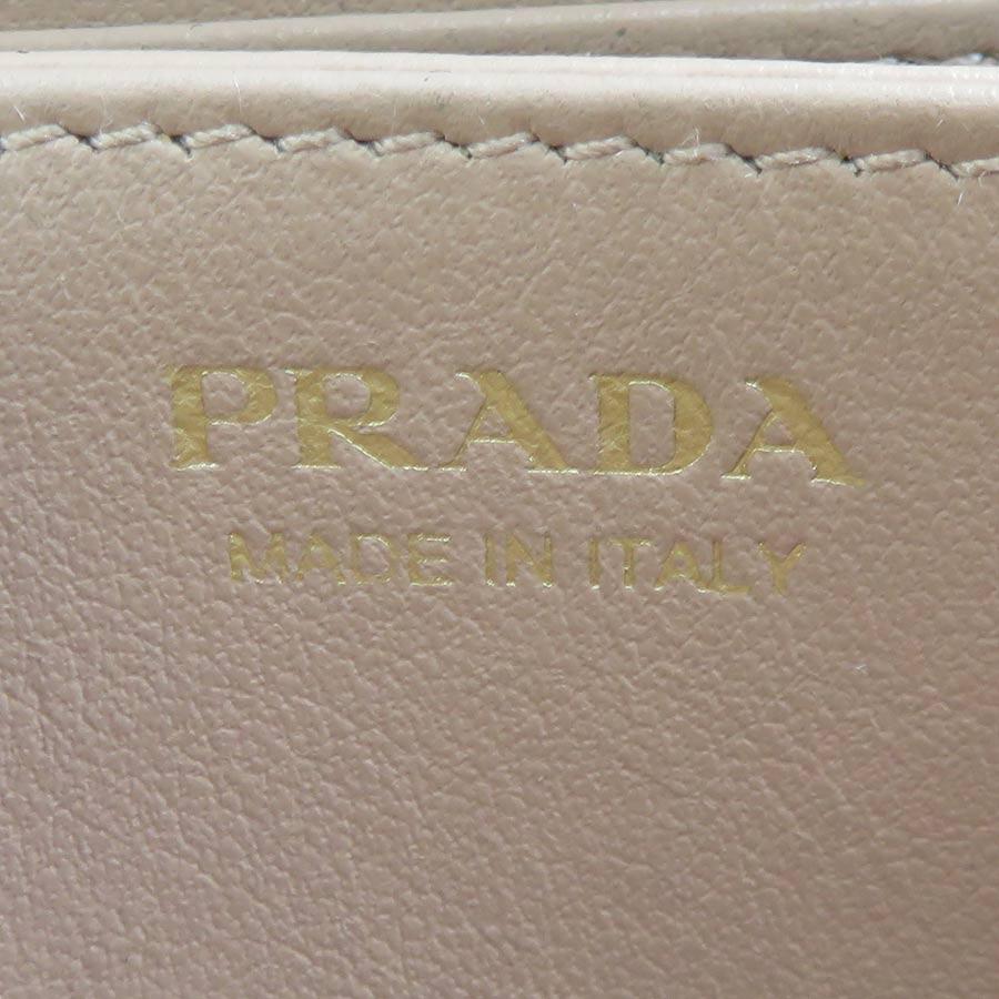 PRADA（プラダ） コインケース レザー ピンクベージュ : ブランド
