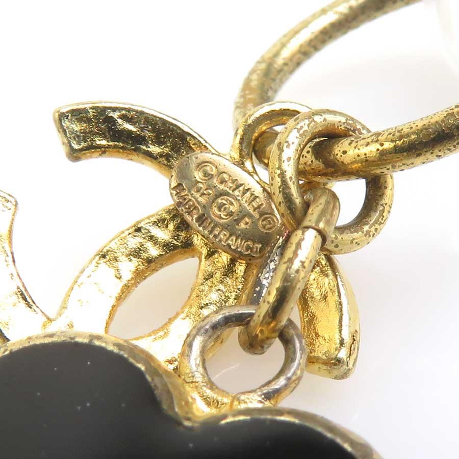 CHANEL（シャネル） ピアス メタル ゴールド/ブラック : ブランド