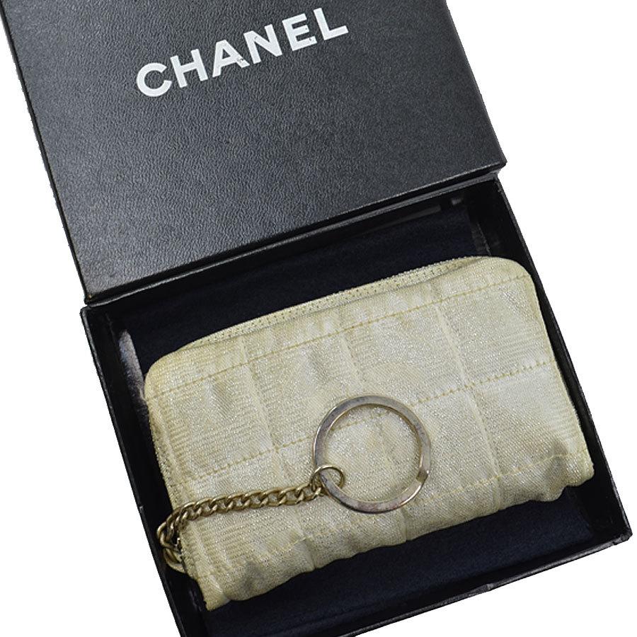 シャネル Chanel ポーチ ナイロンｘ金属素材 シルバー 定番人気 R8450a ブランドバリュー 通販 Yahoo ショッピング