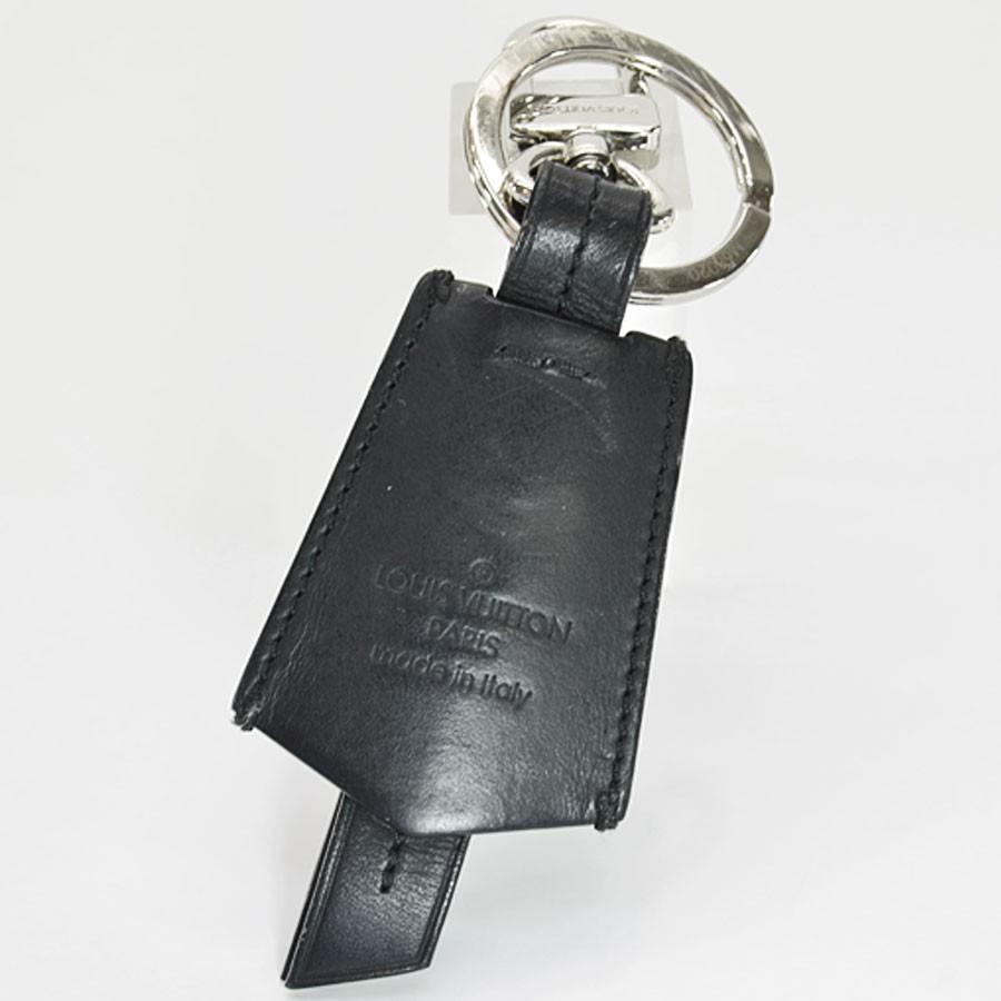 最新人気 ルイヴィトン キーリング キーホルダー Lv クロッシュ クレ ブラックxシルバーカラー レザーx金属素材 M680 S06 全日本送料無料 Www Thedailyspud Com