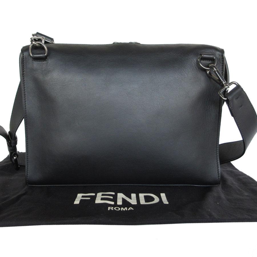 FENDI（フェンディ） ショルダーバッグ レザー ブラック : ブランド