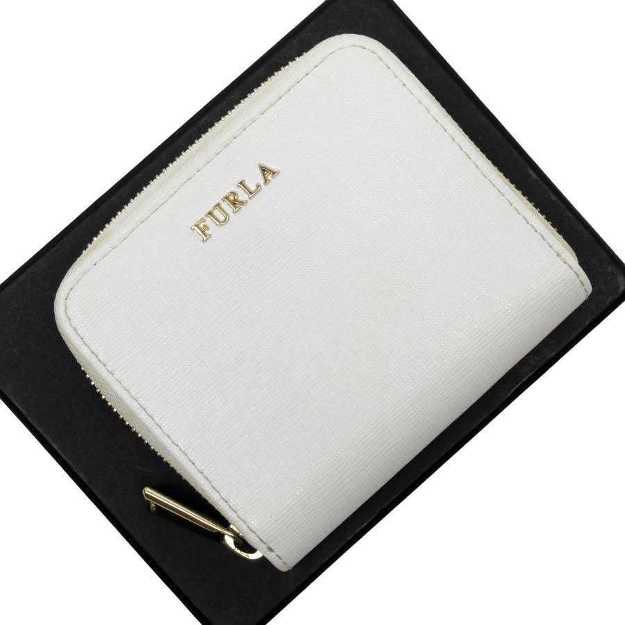 新品未使用☆ FURLA フルラ レザー 二つ折り財布　財布　ホワイト FURLA（フルラ） 二つ折り財布 レザー ホワイト : ブランドバリュー