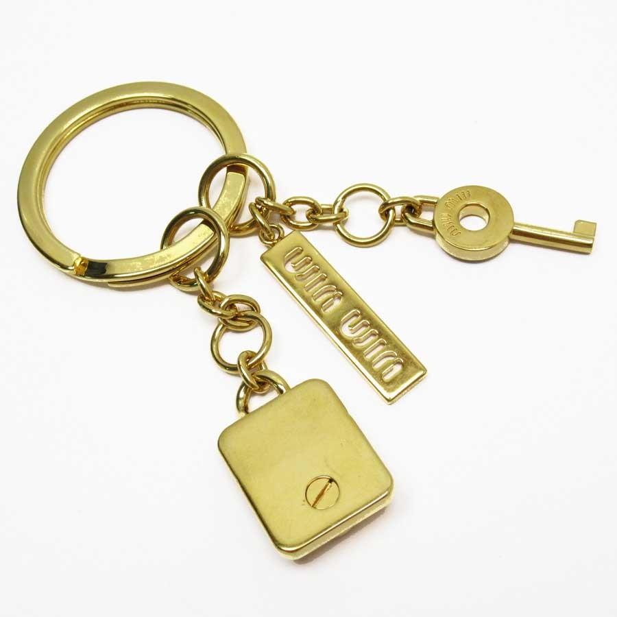 ミュウミュウ Miumiu キーリング キーホルダー 金属素材 ゴールド 定番人気 T16202c ブランドバリュー 通販 Yahoo ショッピング