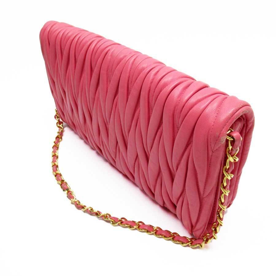 miu miu（ミュウミュウ） チェーンショルダーバッグ クラッチバッグ