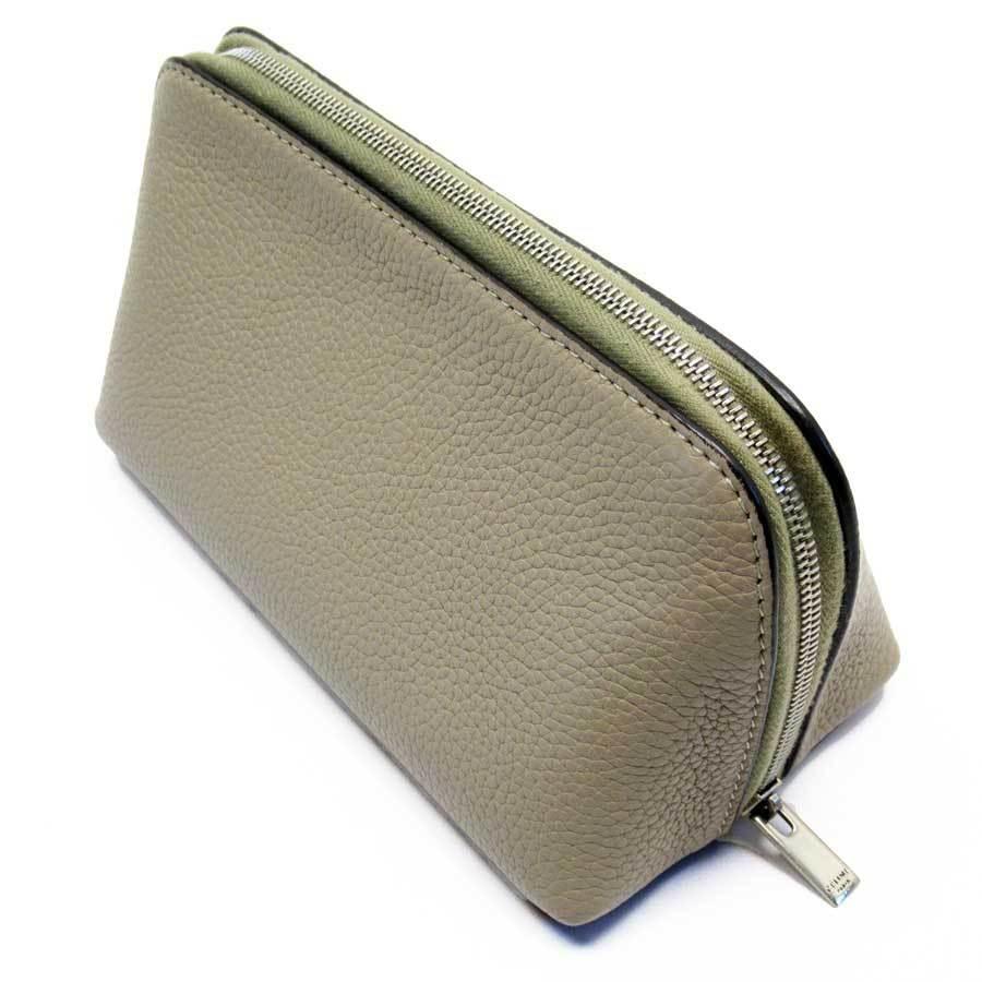 CELINE セリーヌ 化粧ポーチ メイクポーチ レザー ベージュ系x