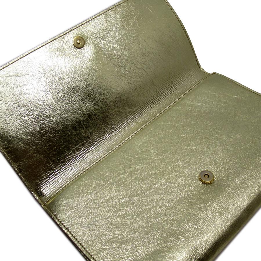 Yves Saint Laurent ゴールドクラッチバッグ yves-saint-laurent-gold-belle-de-jour-metallic-leather