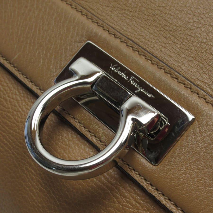 サルヴァトーレ フェラガモ Salvatore Ferragamo ハンドバッグ