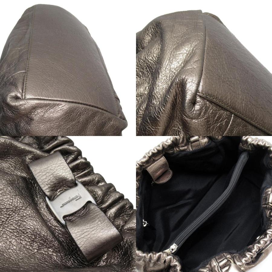 Salvatore Ferragamo サルヴァトーレフェラガモ ショルダーバッグ ヴァラリボン サルヴァトーレフェラガモ Salvatore Ferragamo ショルダーバッグ