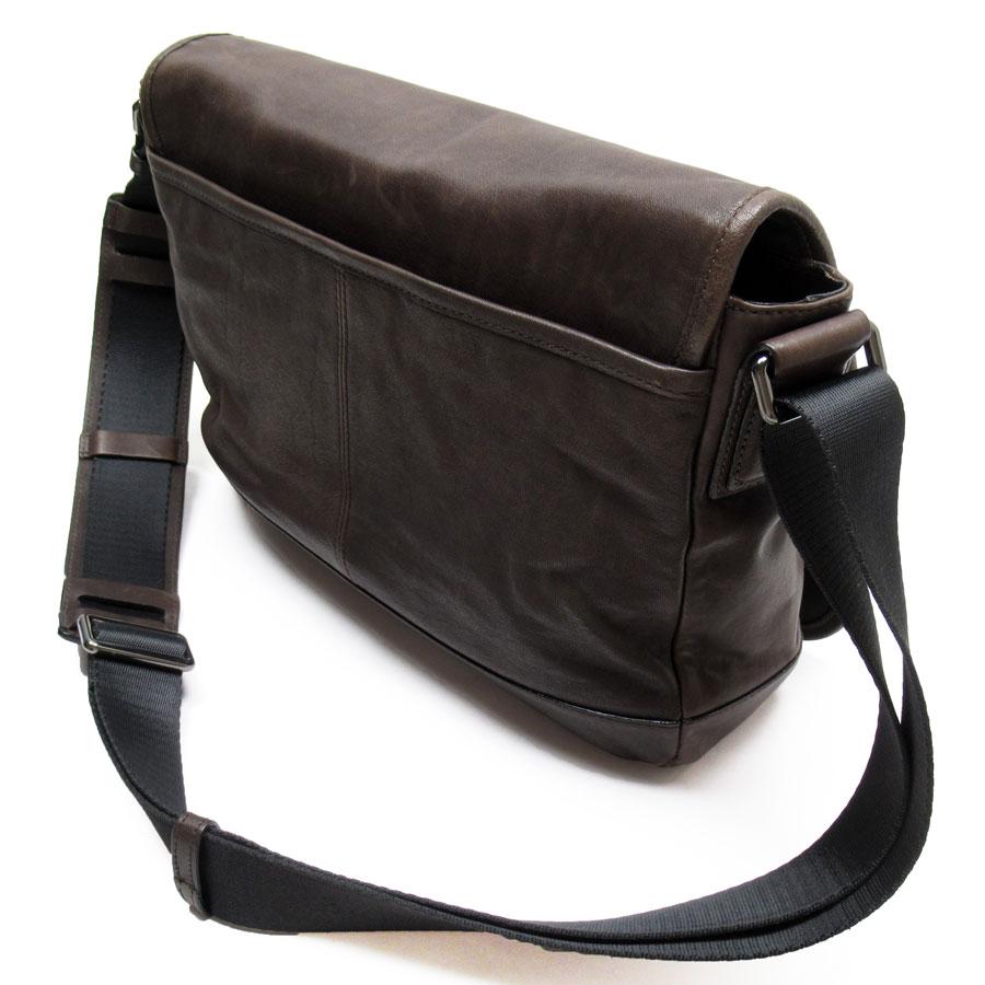 ジバンシィ GIVENCHY 斜め掛けショルダーバッグ レザー ブラウン