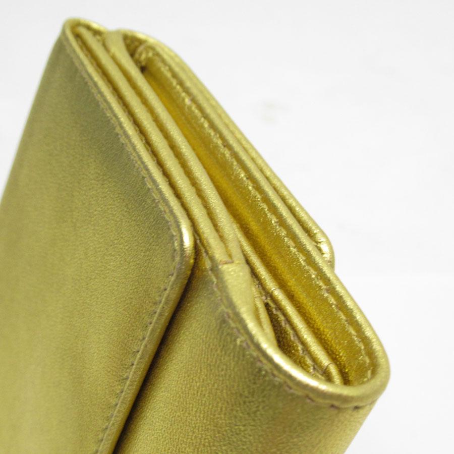 LOEWE（ロエベ） 二つ折り財布 レザー ゴールド : ブランドバリュー
