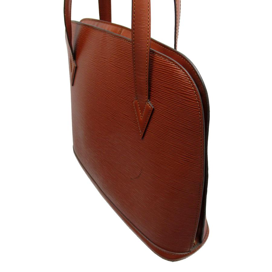 LOUIS VUITTON ルイ ヴィトン ショルダーバッグ リュサック エピレザー 