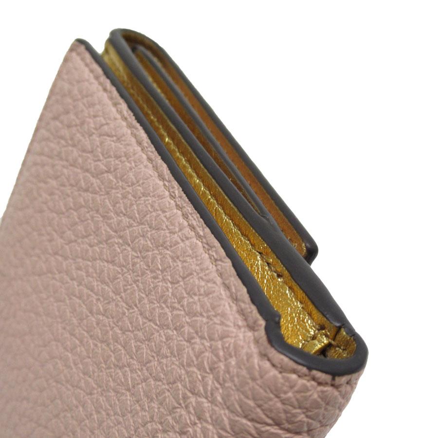 FENDI（フェンディ） 二つ折り財布 レザー ライトピンク : ブランド