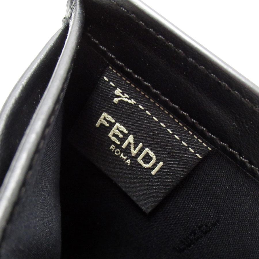 FENDI（フェンディ） 二つ折り財布 レザー ブラック : ブランド