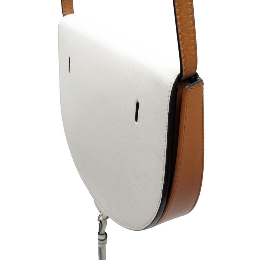 LOEWE ロエベ ショルダーバッグ ヒールバッグ レザー ホワイト  