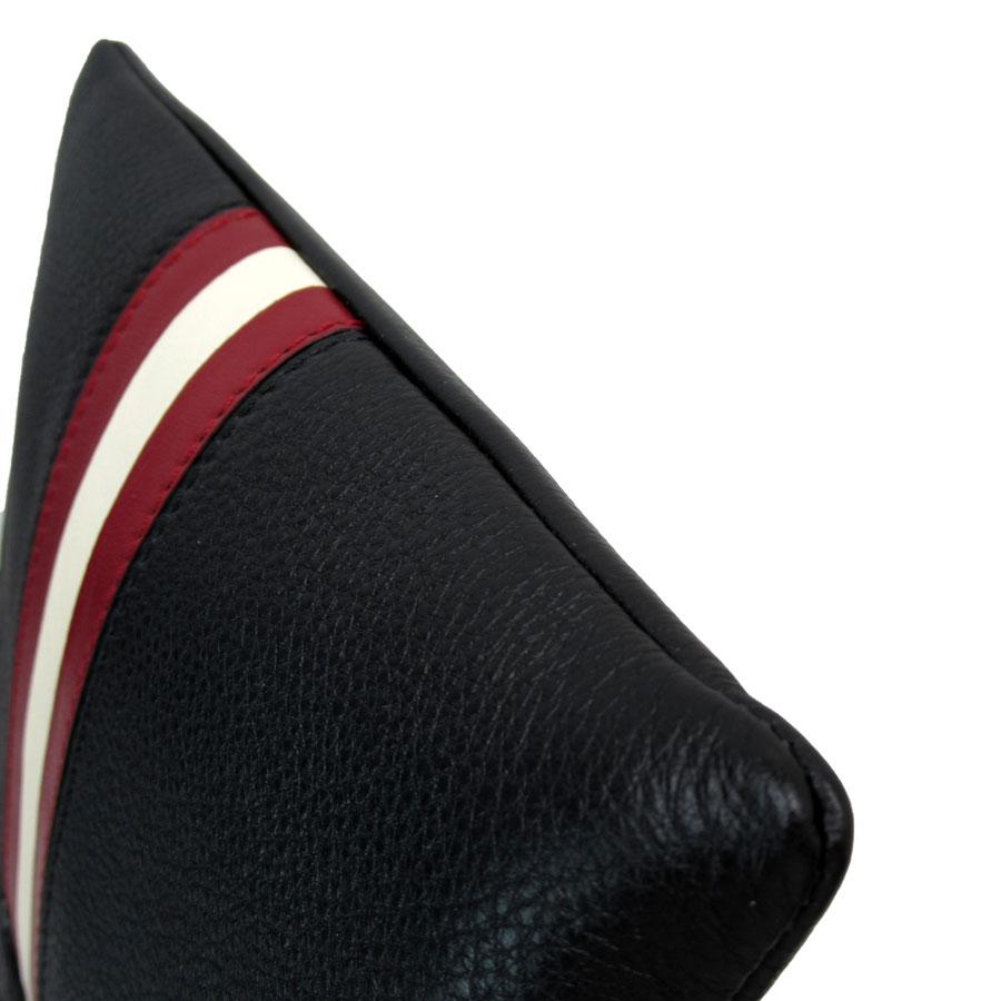 Bally（バリー） ショルダーバッグ レザー ブラック×レッド×アイボリー