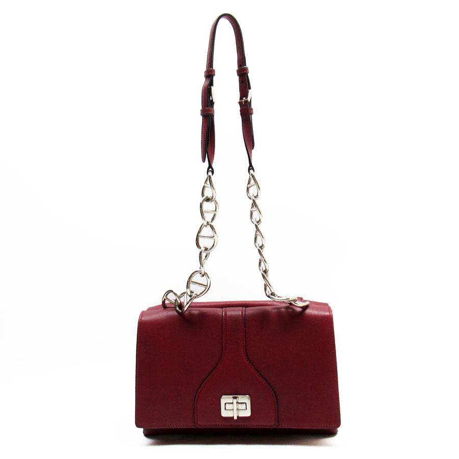 PRADA レザー ショルダーバッグ レッド PRADA（プラダ） ショルダーバッグ レザー ダークレッド : ブランド