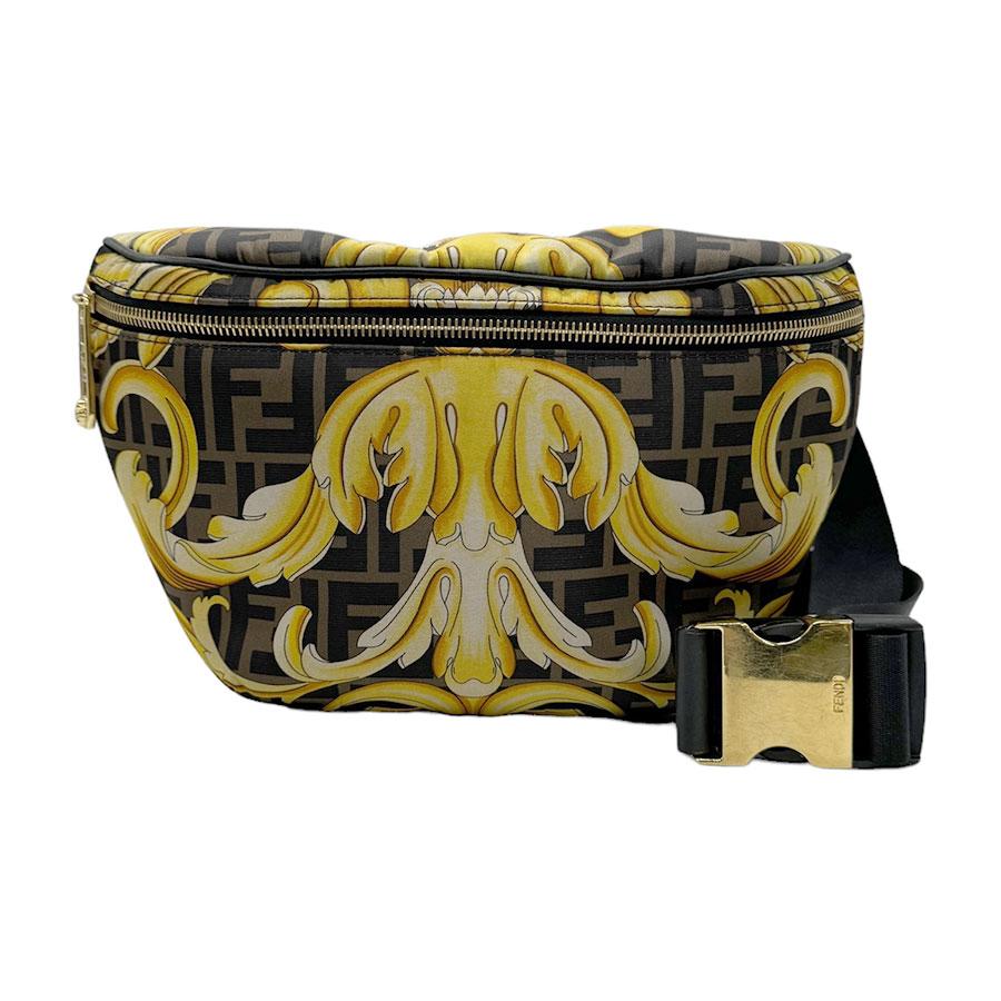 FENDI ボディバッグ 黒/黄色 Amazon.co.jp: [フェンディ]ボディバッグ フェンディネス バック