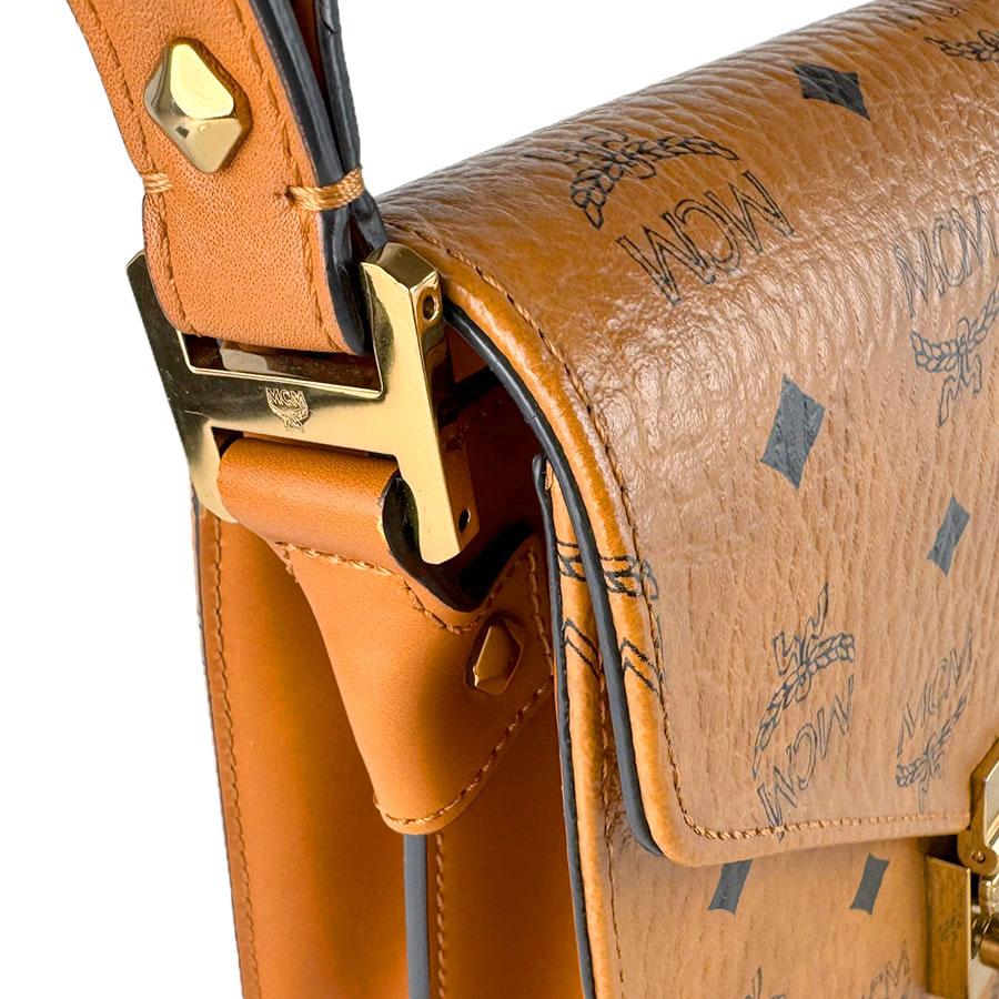 正規品 美品 MCM エムシーエム ショルダー バッグ 鞄 【MNR15135】 MCM（エムシーエム） エム シー エム ショルダーバッグ レザー