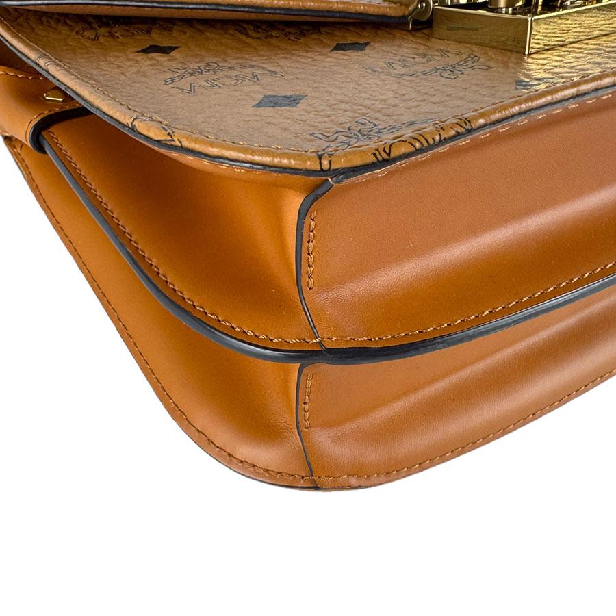 MCM（エムシーエム） エム シー エム ショルダーバッグ レザー