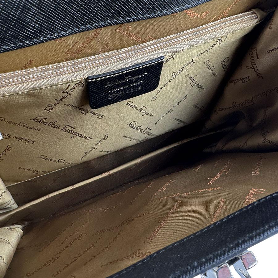 サルヴァトーレフェラガモ Salvatore Ferragamo ハンドバッグ ダブル
