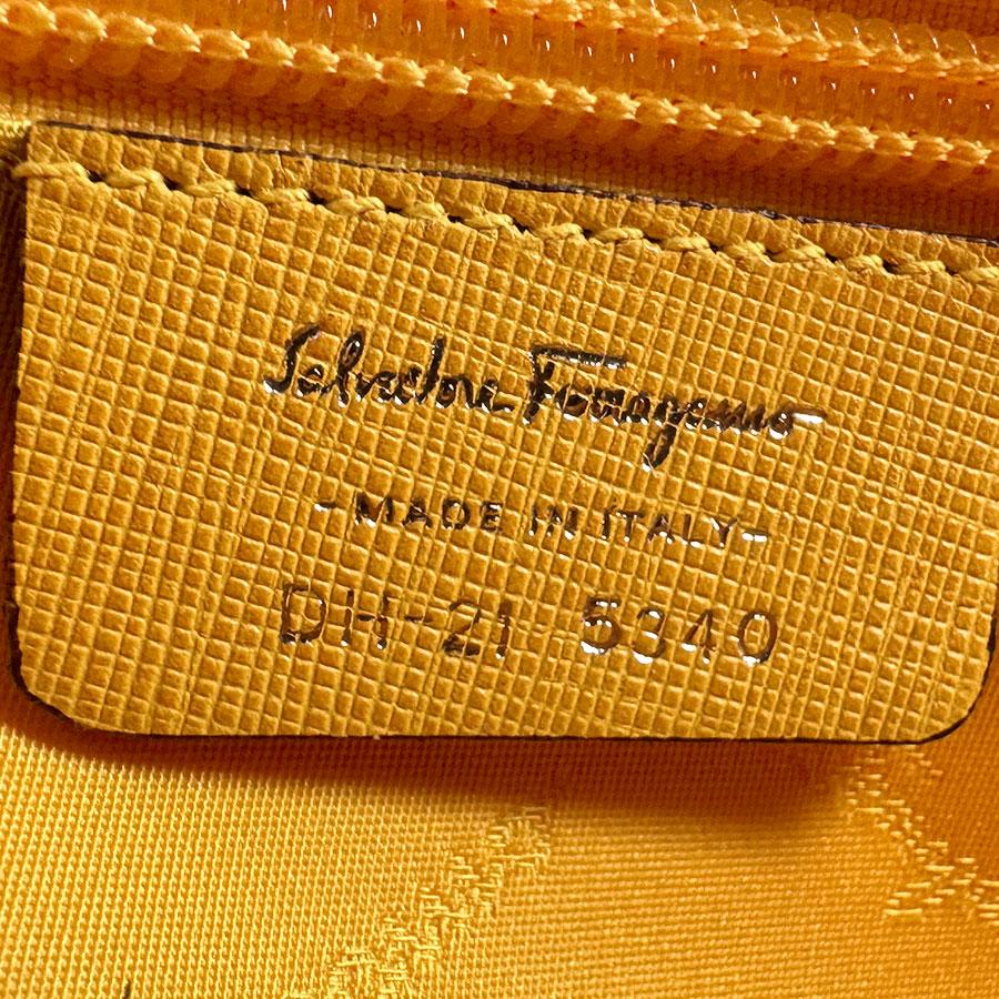 サルヴァトーレフェラガモ Salvatore Ferragamo ハンドバッグ