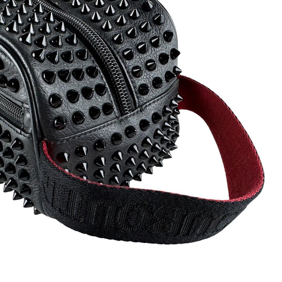 Christian Louboutin（クリスチャンルブタン） セカンドバッグ