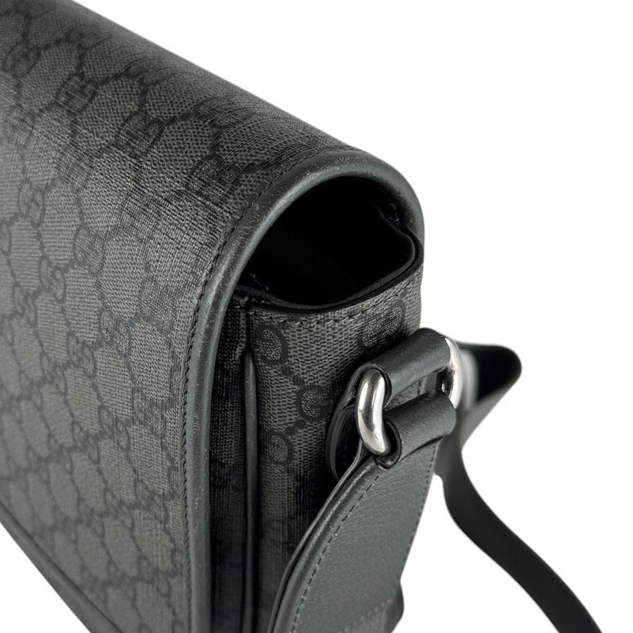 GUCCI（グッチ） ショルダーバッグ GGスプリームキャンバス グレー