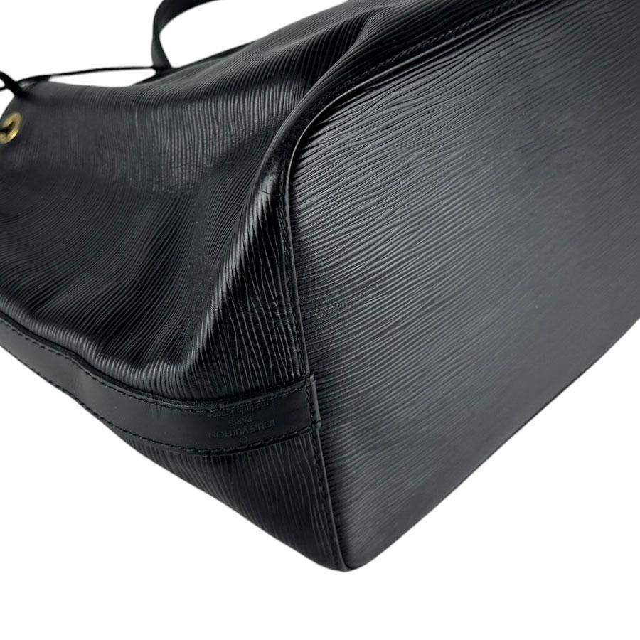 LOUIS VUITTON（ルイ・ヴィトン） ルイ ヴィトン ショルダーバッグ