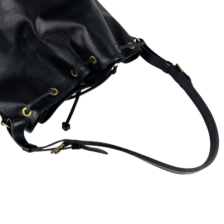 LOUIS VUITTON（ルイ・ヴィトン） ルイ ヴィトン ショルダーバッグ