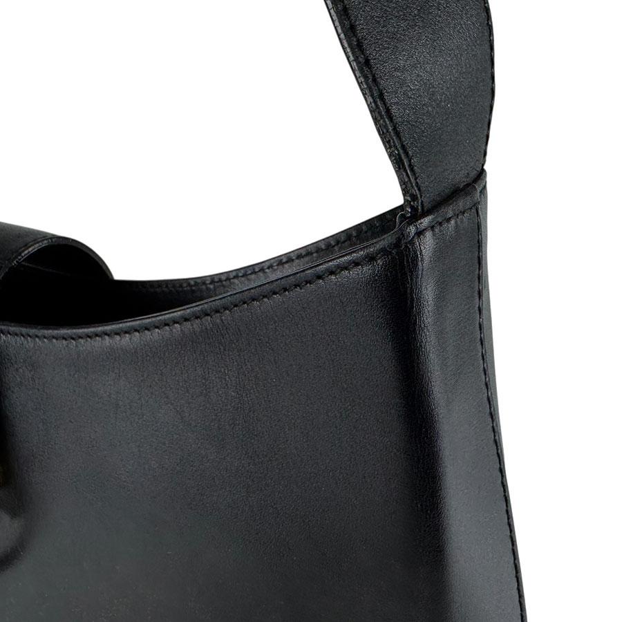 サルヴァトーレフェラガモ Salvatore Ferragamo ショルダーバッグ