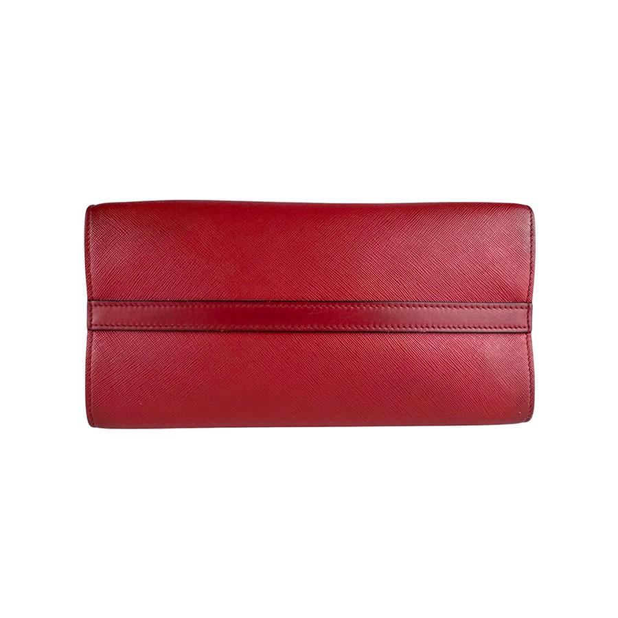 PRADA（プラダ） ハンドバッグ ショルダーバッグ レザー レッド