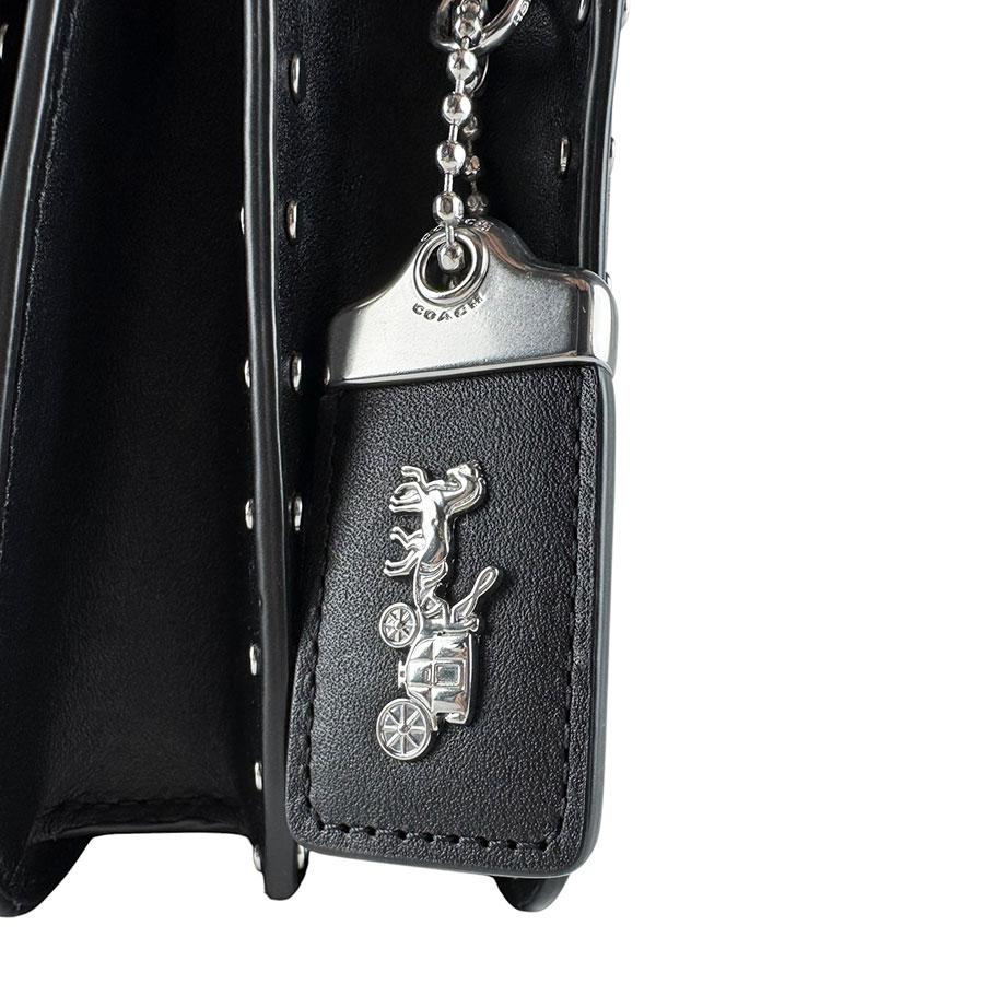 COACH コーチ　ショルダーバッグ　長財布 ガンメタル ブラック　シルバー COACH（コーチ） ショルダーバッグ レザー/メタル ブラック/シルバー