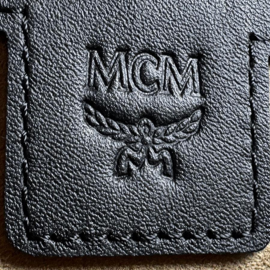 MCM（エムシーエム） エム シー エム ショルダーバッグ レザー