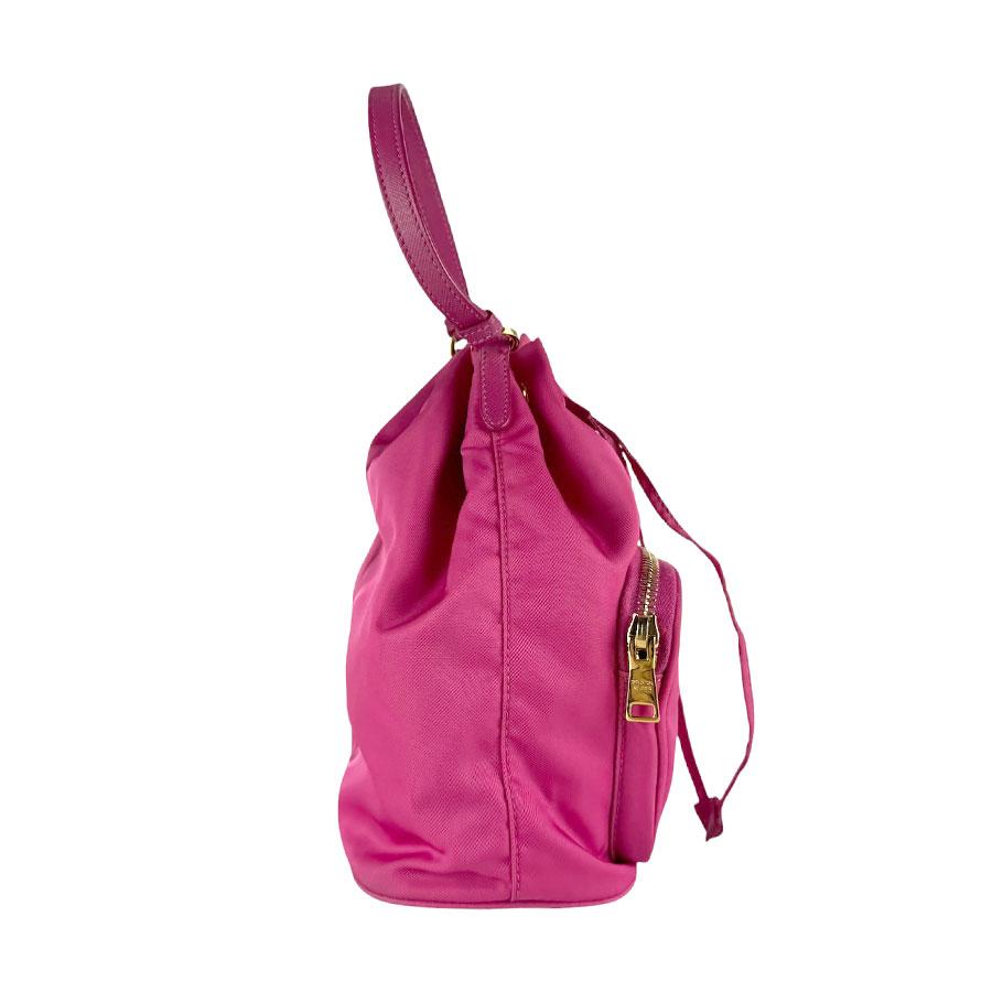 PRADA ピンク ナイロン　ショルダーバッグ　y2k PRADA（プラダ） ショルダーバッグ ナイロン/レザー ピンク : ブランド