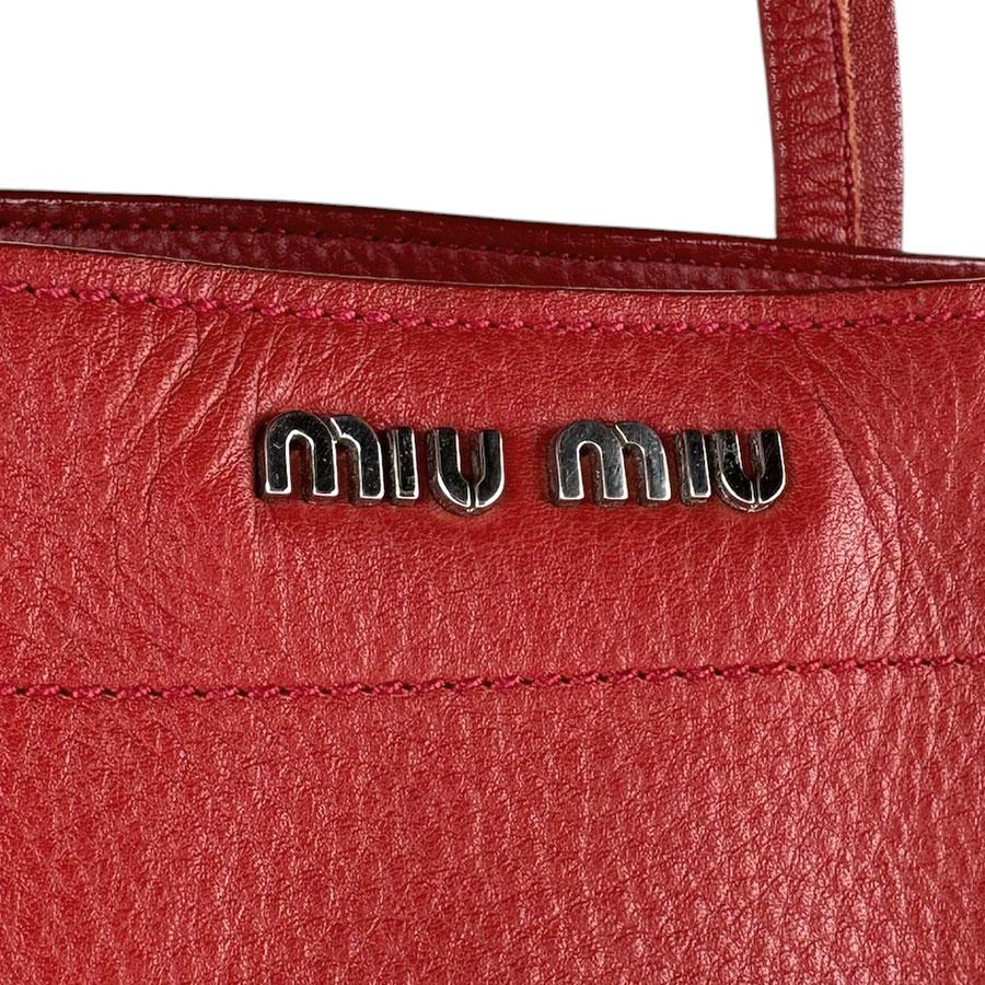 miu miu（ミュウミュウ） ハンドバッグ レザー レッド : ブランド