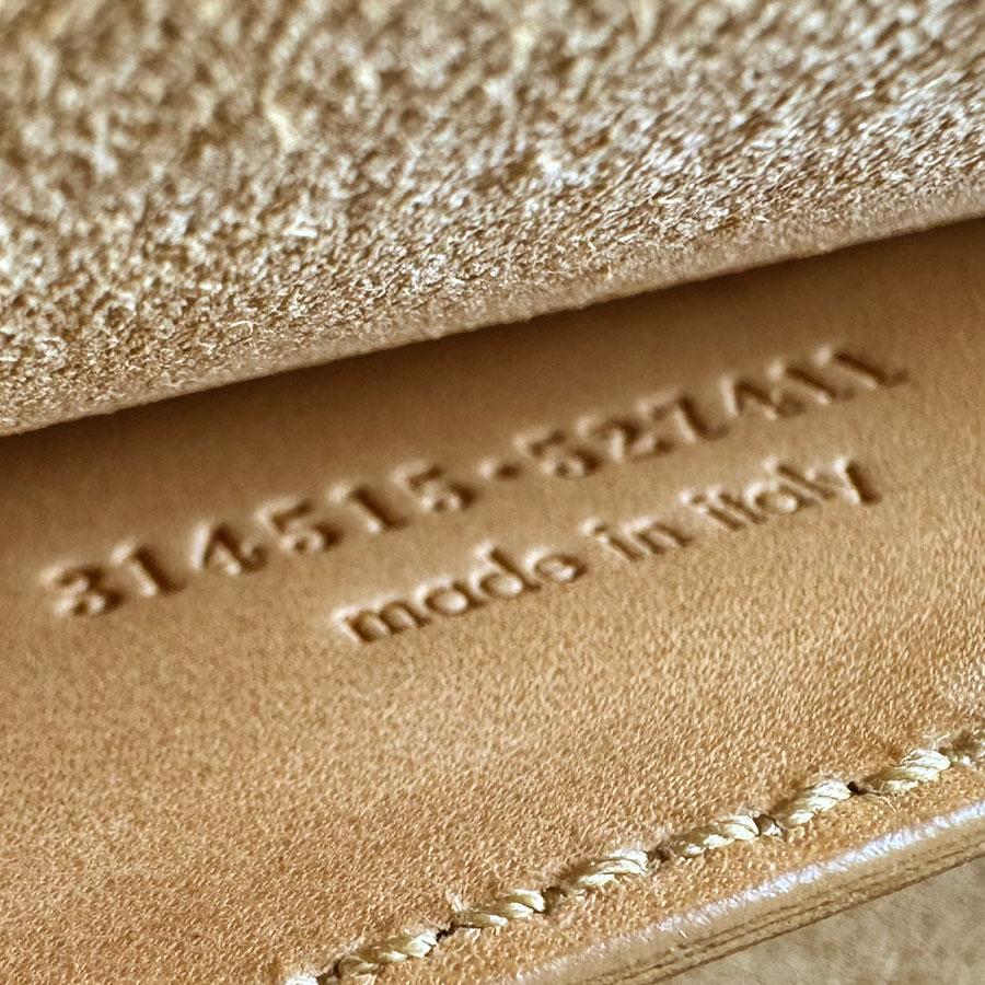 SAINT LAURENT ベージュ ショルダーバッグ サンローラン SAINT LAURENT ショルダーバッグ ベティ レザー/メタル